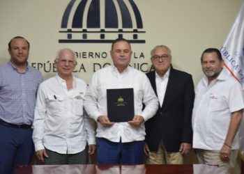 El Ministerio de Agricultura firmó nuevos acuerdos para extender el subsidio a los fertilizantes.