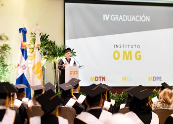 Belkis Guerrero Villalona, rectora del Instituto OMG, destacó la labor de esa academia para agregar valor al sistema jurídico, con investigaciones y programas de formación.