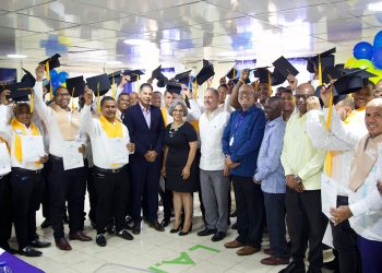 Hogar Crea, en colaboración con Infotep, llevó a cabo un curso que forma parte de un programa que busca proporcionar habilidades técnicas esenciales y apoyar la reintegración social de los participantes.