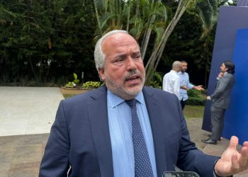 Grisanti afirmó que el Estado dominicano absorbería gran parte del aumento de la factura petrolera para evitar mayores alzas al consumidor.