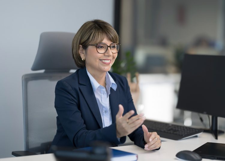 Karina Castellanos, gerente general de Grupo Eulen en el país, destaca la importancia de estas certificaciones.