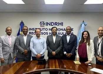 Caba Romano destacó que el evento evidencia el compromiso del gobierno dominicano con el desarrollo sostenible del país.