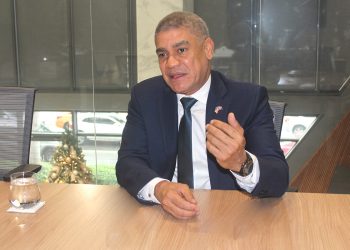 Holi Matos, cónsul general de República Dominicana en Orlando, Florida.