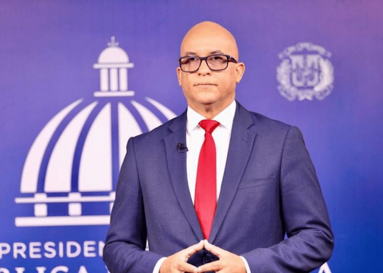 Esta aclaración se hace, indicó el vocero del Gobierno, en atención a las recientes interpretaciones surgidas tras las declaraciones del director general de Presupuesto, José Rijo, respecto al proyecto de pacto fiscal.