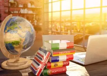 Los factores históricos, coloniales y migratorios han moldeado la expansión de estas lenguas.