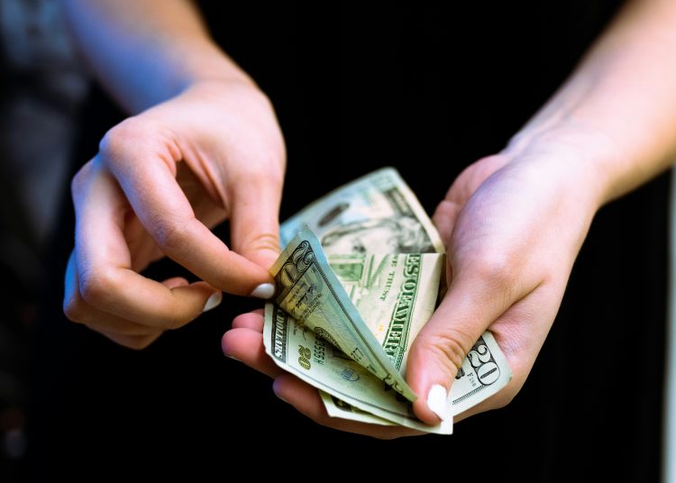 Dólares. - Fuente externa.