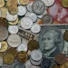 La depreciación del dólar elevó el valor en esa moneda de los patrimonios denominados en otras divisas.
