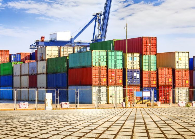 Las importaciones registraron un crecimiento interanual de 7.8%.