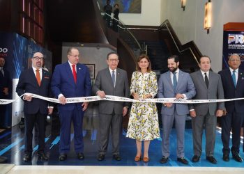 La vicepresidenta Raquel Peña encabeza apertura Expo Mercado de Valores 2025.