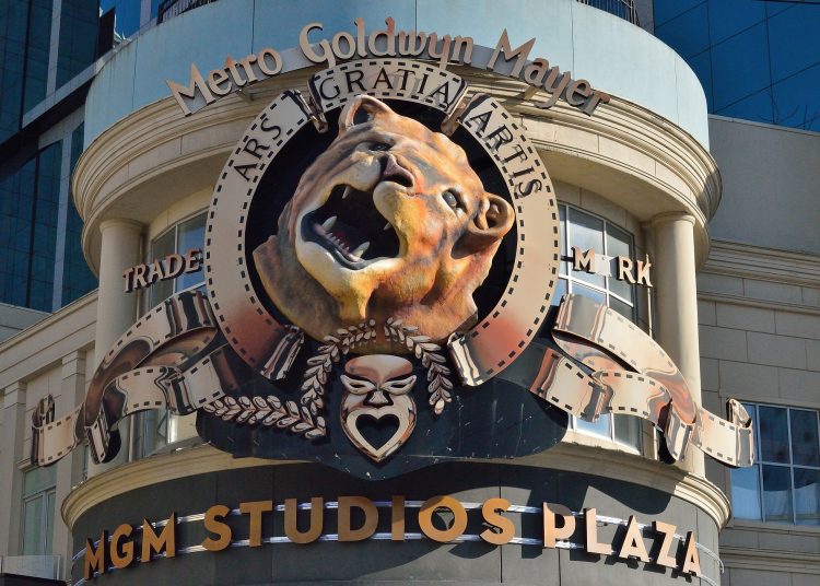 Metro-Goldwyn Mayer. | Ray Miller, Pixabay.
