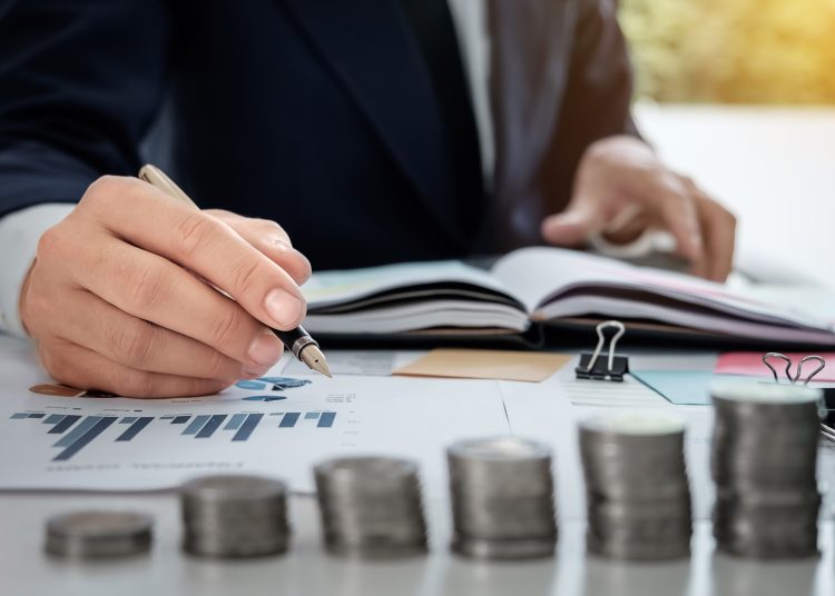 El número total de títulos finalmente recomprados bajo el programa se basará en el precio promedio ponderado del volumen diario de las acciones de la compañía