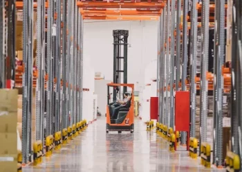 La inversión fija bruta de México creció el 3.4% anual en 2024 y se disparó el 19.7% en 2023.