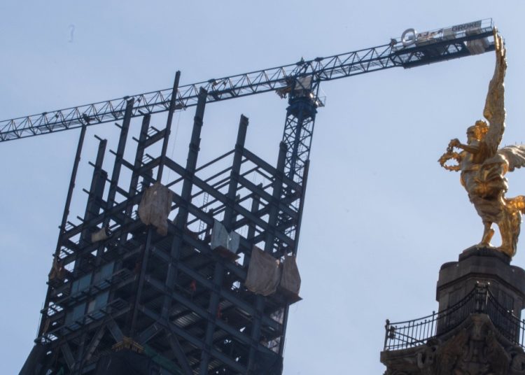 La inversión retrocedió un 2.2% en enero frente al mes precedente, según datos ajustados por estacionalidad.