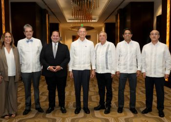 La actividad reunió a representantes del sector público y privado para analizar oportunidades de inversión y cooperación bilateral.