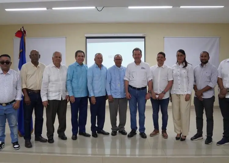 Más de 35 mipymes presentaron sus productos a 10 grandes empresas compradoras.