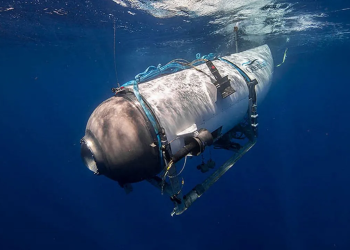 La búsqueda del sumergible Titán, que desapareció el pasado domingo mientras intentaba llegar a los restos del Titanic, ha seguido con intensidad este jueves pese a que, según los cálculos de la Guardia Costera, podría haberse quedado ya sin oxígeno. - Fuente externa.