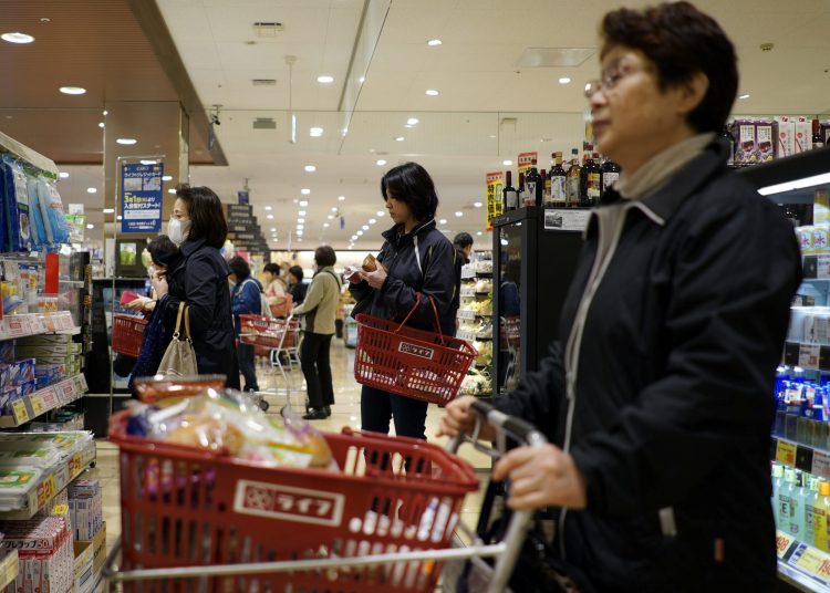 El incremento del indicador, que excluye los precios de los alimentos frescos por su alta volatilidad, muestra una aceleración con respecto al aumento del 2.2% interanual de abril y del 2.6% interanual de marzo.