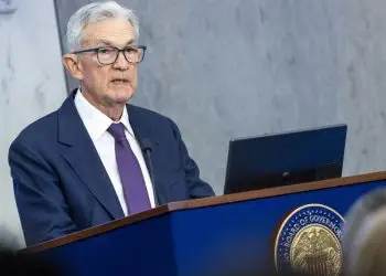 Powell aseguró que la economía podría estar entrando en este momento en un período de turbulencias "más frecuentes y potencialmente más persistentes".