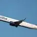 Un vuelo sufre retraso crónico si se realiza al menos 10 veces al mes y llega con más de 30 minutos de retraso más del 50% de las veces.