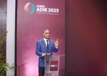 Santos destaca sector energético ha sido, en los últimos tres años, uno de los principales receptores de IED del país, con flujos cercanos a US$1,000 millones anuales.