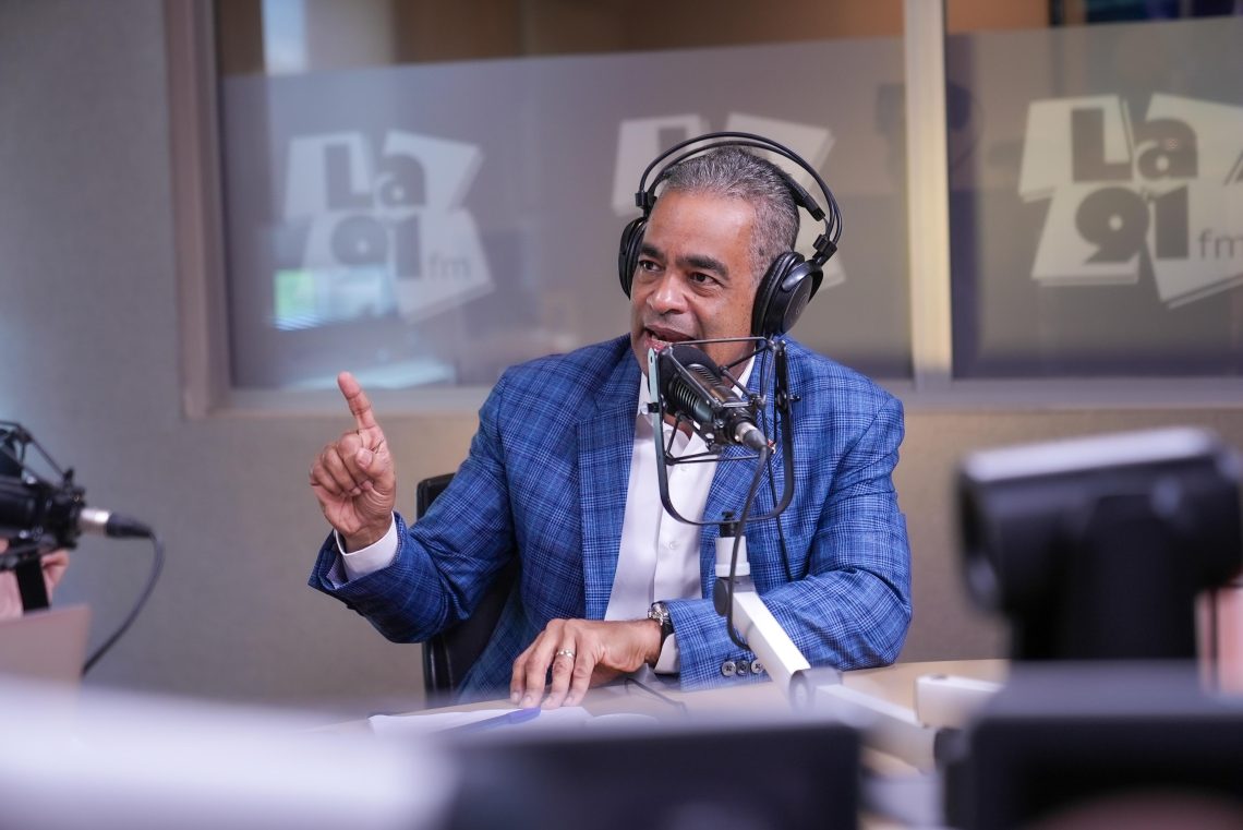 joel santos en la emisora - Periódico elDinero