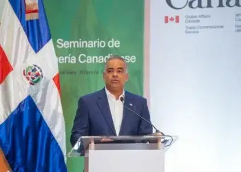 El ministro de Energía y Minas, Joel Santos, destacó la importancia de este proyecto y consideró que su ejecución debió haberse iniciado hace años.