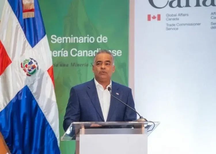 El ministro de Energía y Minas, Joel Santos, destacó la importancia de este proyecto y consideró que su ejecución debió haberse iniciado hace años.