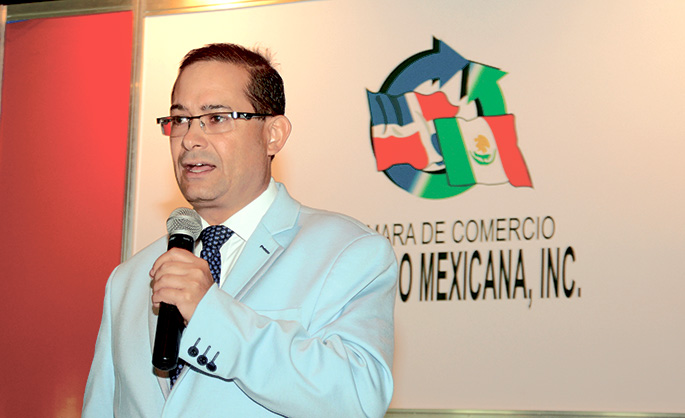 Juan Pablo Prado habló durante una conferencia en Cadomex.