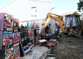 Manuel Rondón dijo que realizan operativos a nivel nacional para combatir la ilegalidad en el sector.