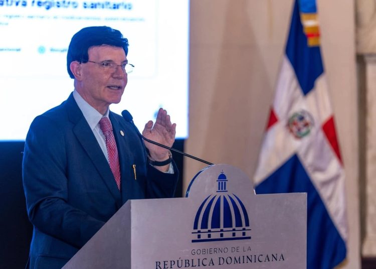 El presidente de la AIRD insistió en la necesidad de simplificar y acelerar este proceso para la industria nacional.