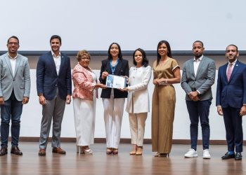 El Ministerio de la Juventud, a través de la Dirección Provincial de Juventud, notificó la selección tras evaluación de su historial de trabajo voluntario.