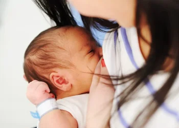 La lactancia materna exclusiva durante los primeros seis meses alcanza al 19.2% de los bebés dominicanos.