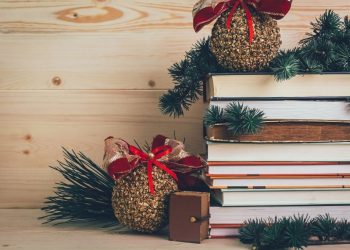 Existen libros para todos los gustos, desde cuentos de fantasía hasta trilogías y sagas que harán que el infante se anime a leer por voluntad.