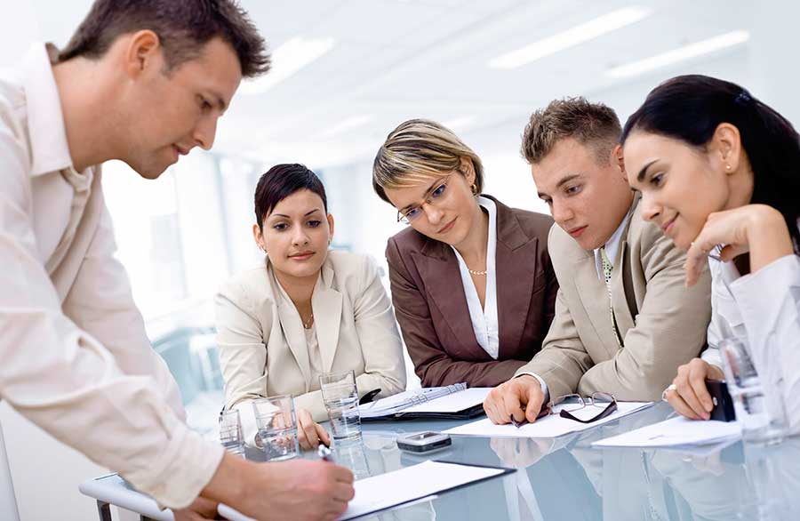 Gran parte de la estimulación que recibe el equipo depende del liderazgo.