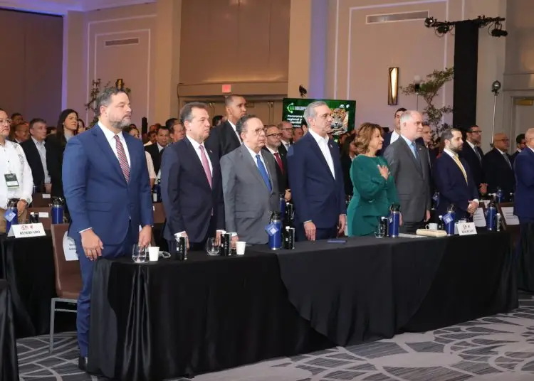 Inician III Congreso de Banca Sostenible e Inclusiva con la asistencia del presidente Luis Abinader.