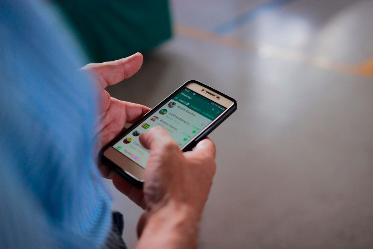 El país superó los 10 millones de suscripciones de internet móvil.