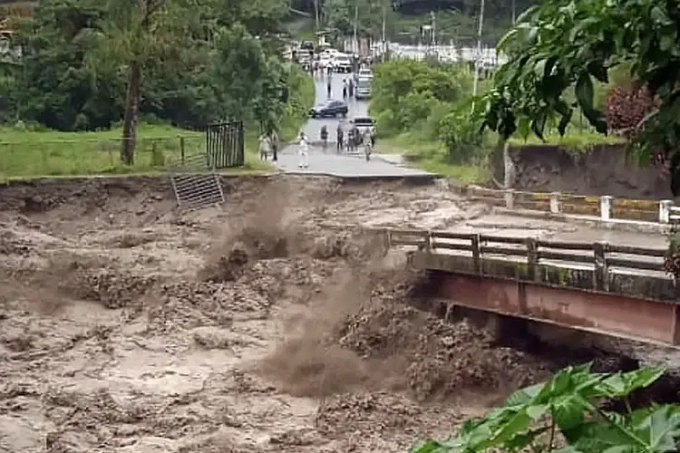 El gobernador de Trujillo, Gerardo Márquez, informó que las lluvias han generado "algunas situaciones de emergencia".