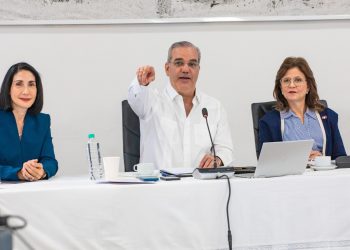 La agenda de trabajo incluyó la presentación de avances en áreas prioritarias como infraestructura, movilidad, servicios públicos, salud, vivienda, energía, agua potable, saneamiento, educación y desarrollo territorial.