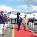 El jefe de Estado regresó por la Base Aérea de San Isidro y fue recibido por el ministro de Defensa, teniente general, Carlos Antonio Fernández Onofre.