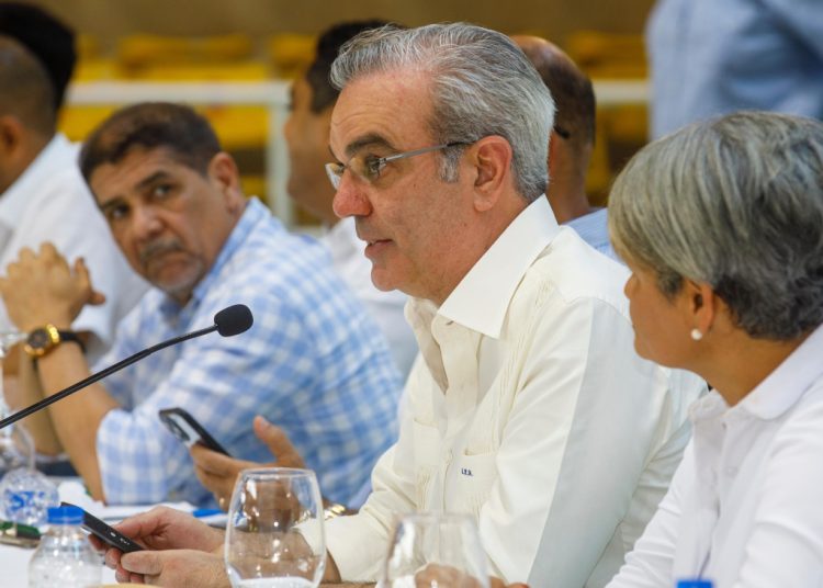 Destacó que el ferry entre San Pedro de Macorís y la ciudad puertorriqueña de Mayagüez, estará operando en el segundo semestre del 2025.