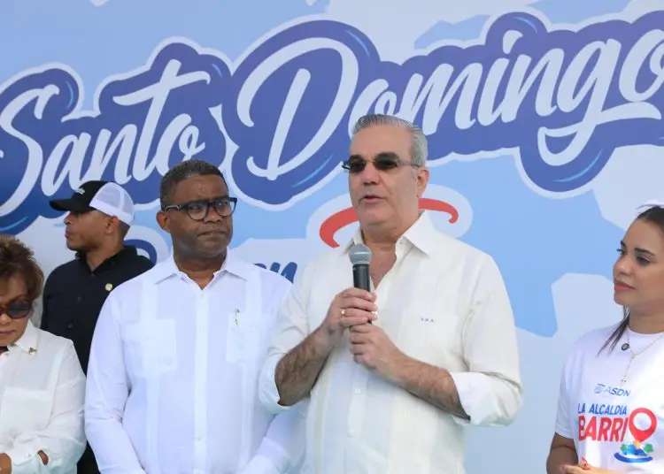 Luis Abinader encabeza varias actividades en SDN.