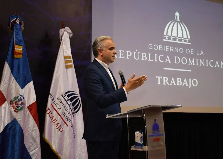 Luis Miguel de Camps, ministro de Trabajo de República Dominicana habla sobre formalización de trabajadores domésticos. - Fuente externa.