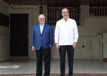 Este es el tercer encuentro por separado que sostiene Abinader con los exmandatarios dominicanos.