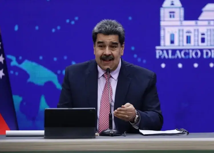 El pasado viernes, el Ejecutivo venezolano anunció el despliegue de 1,200 efectivos militares con el objetivo de "garantizar la paz" de cara a la toma de posesión de la Presidencia el 10 de enero.