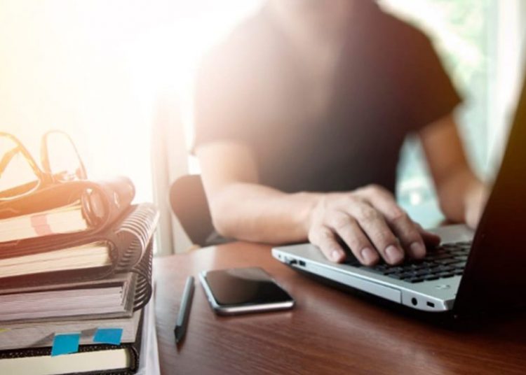 maestría en línea, educación virtual, educación en línea