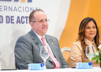 El titular de Hacienda defendió que la estrategia consistió en cambiar la composición del gasto, reduciendo partidas corrientes para fortalecer la inversión.