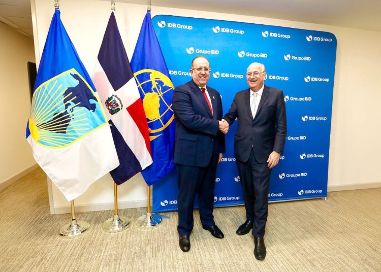 Magín Díaz sostiene encuentros con el presidente del BID, Ilan Goldfajn, y la directora gerente del FMI, Kristalina Georgieva.