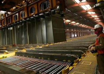 China no solo debe afrontar ahora los vientos de cara para la economía a nivel interno, sino también la "creciente incertidumbre" para el comercio global.