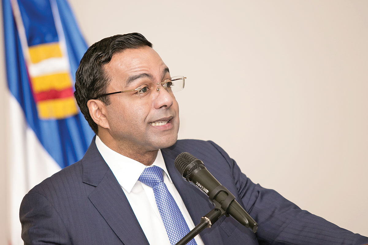 marius de leon cei