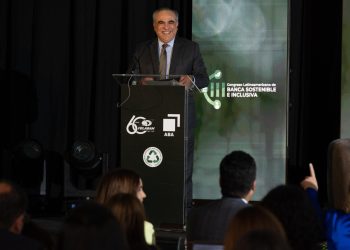 Celso Juan Marranzini destacó que la inclusión financiera de las mujeres emprendedoras no puede considerarse un asunto complementario, sino “una condición para el desarrollo”.